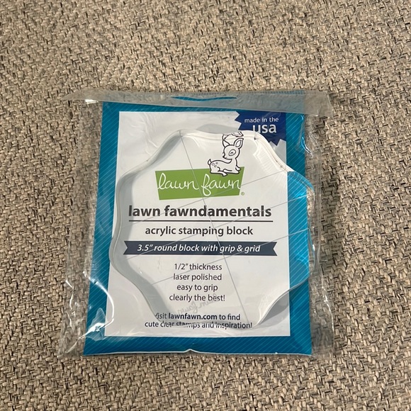 Acrylic stamping block - Picture 1 of 1